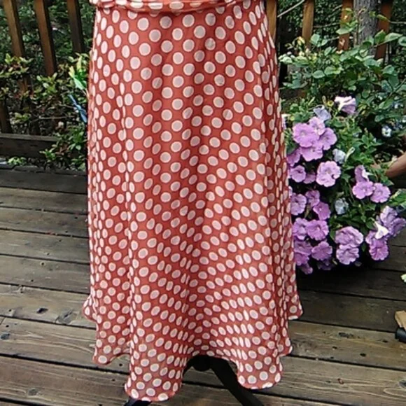 🎆Host Pick🎆🎉🎊Connected ORANGE Polka Dot Dress - Picture 7 of 8
